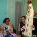 Visita da imagem de Nossa Senhora de Fátima aos doentes
