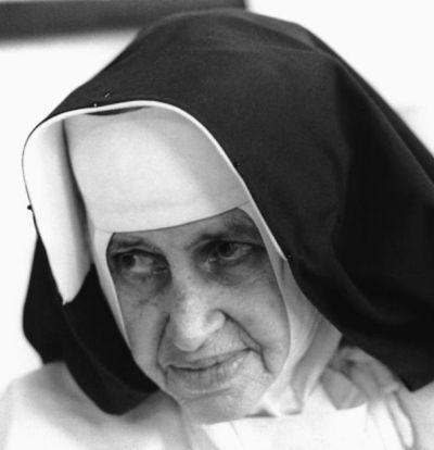 Conheça a Vida do Anjo Bom da Bahia: Santa Dulce dos Pobres – 3/3